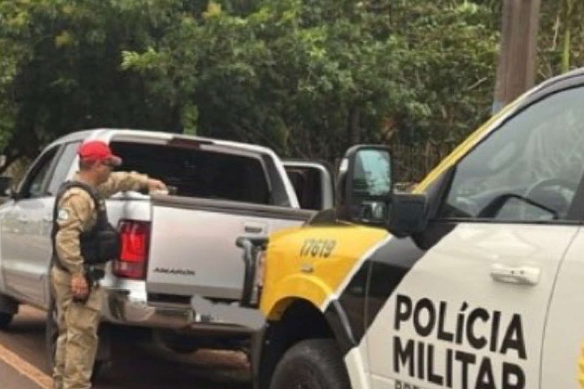 Polícia Rodoviária Estadual de Santa Helena faz apreensão de medicamentos na PR-497