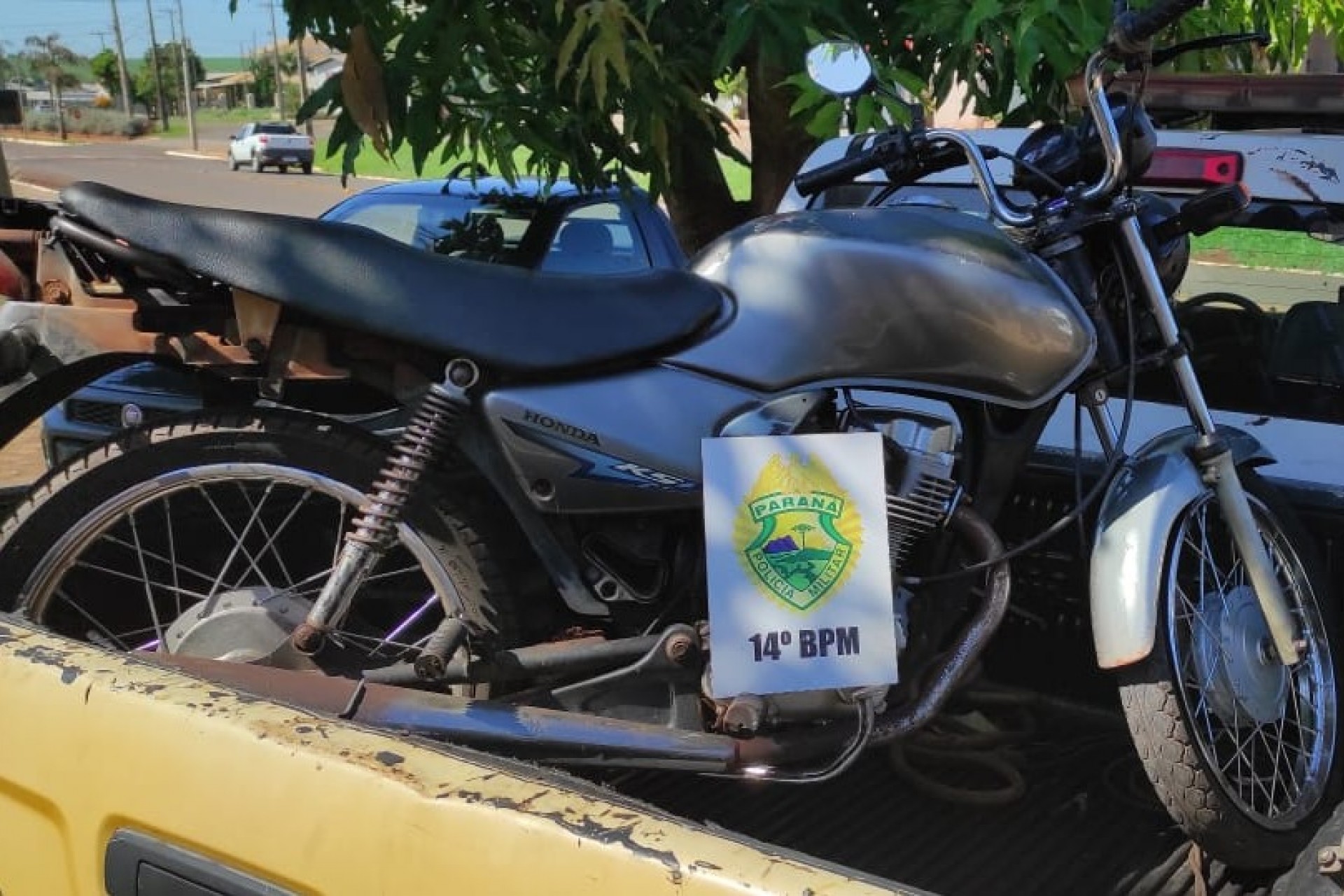 Policial Militar de Itaipulândia, em horário de folga, recupera motocicleta roubada em São Miguel