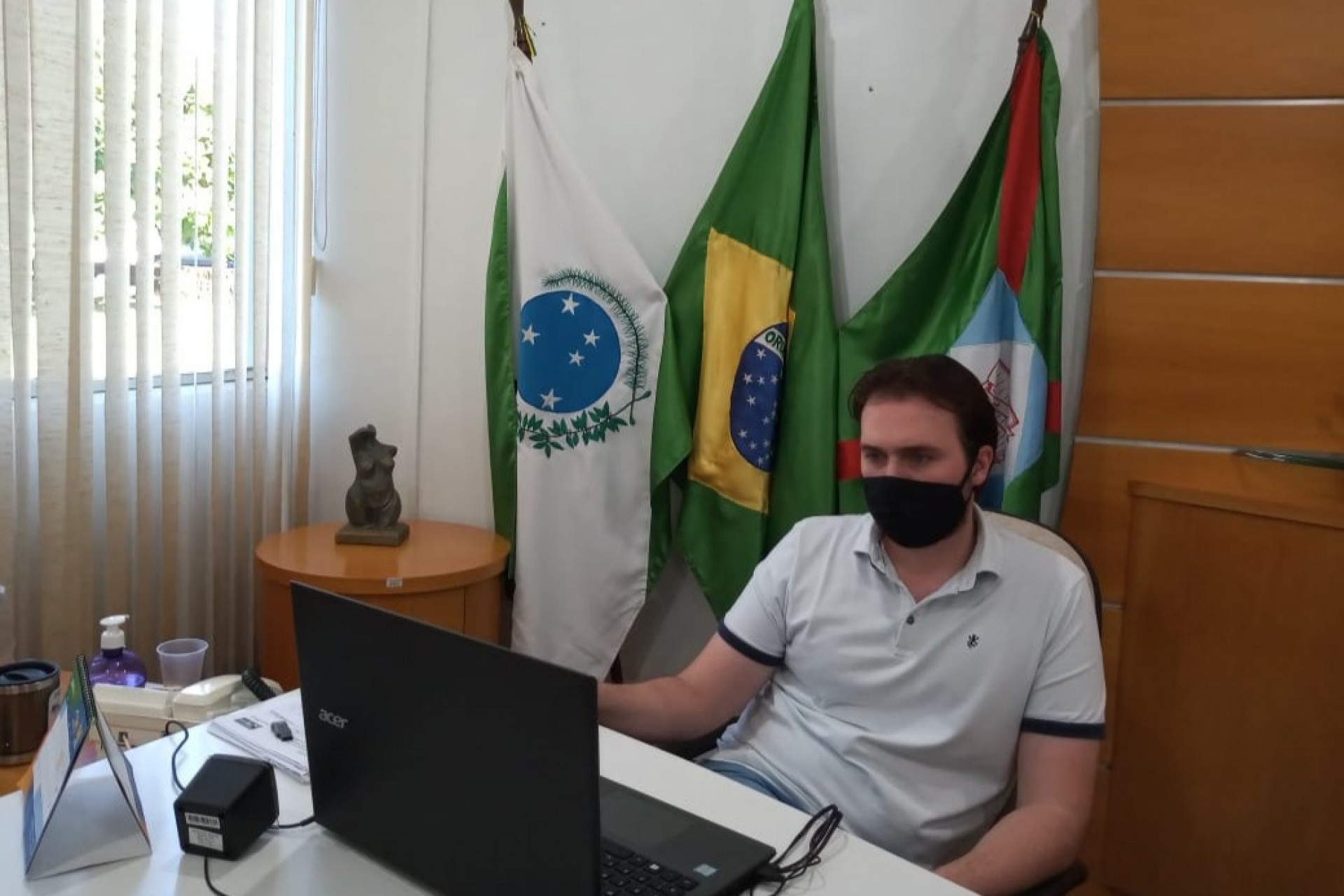 Prefeitos da Amop discutem o agravamento da pandemia na região Oeste