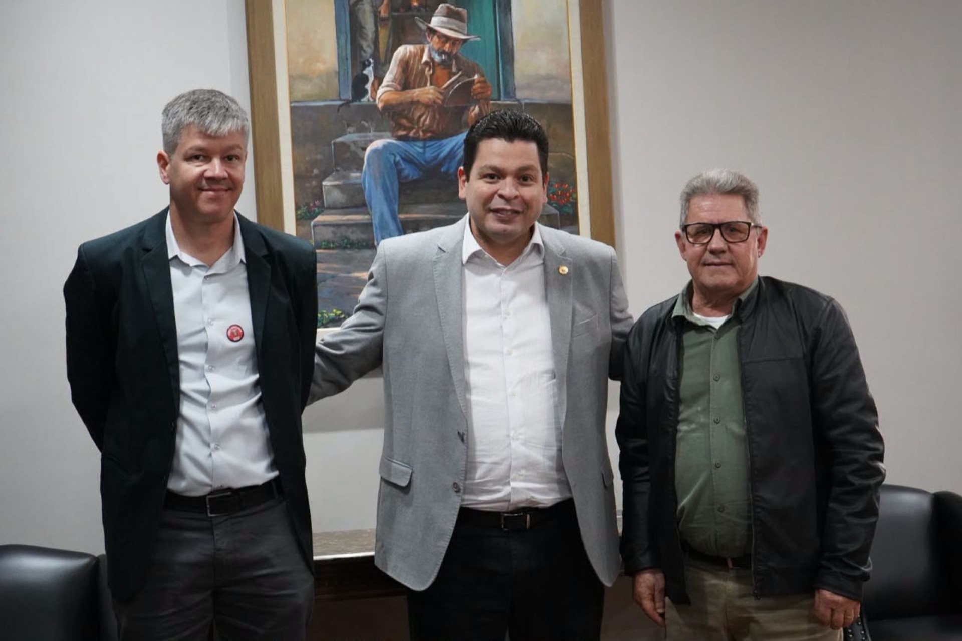Reunião com Deputado Estadual Gugu Bueno aborda projetos em andamento para Missal