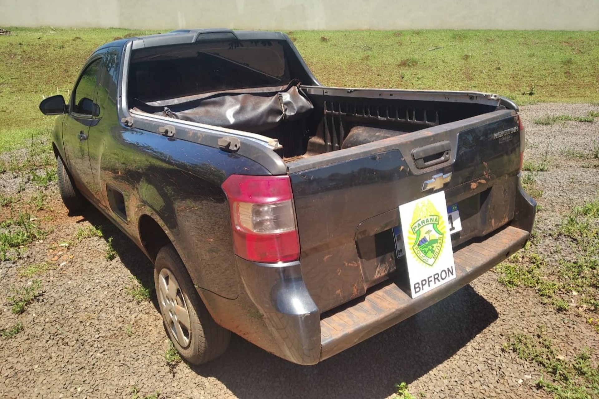 Santa Helena: BPFRON recupera veículo furtado em Santa Catarina durante abordagem