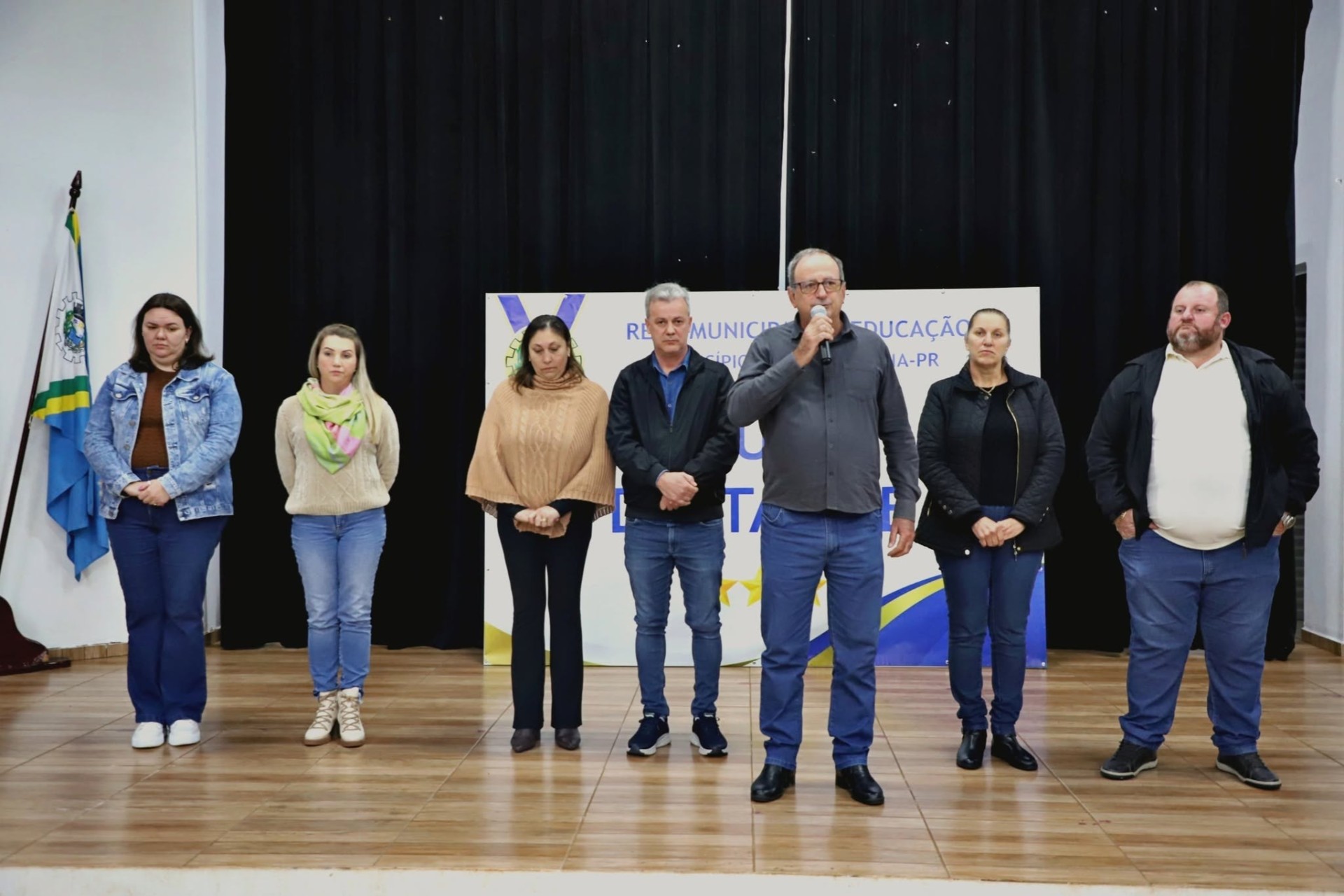 Secretaria homenageia Alunos Destaque, Aluno Superação e Turma Destaque na Escola João Lorini