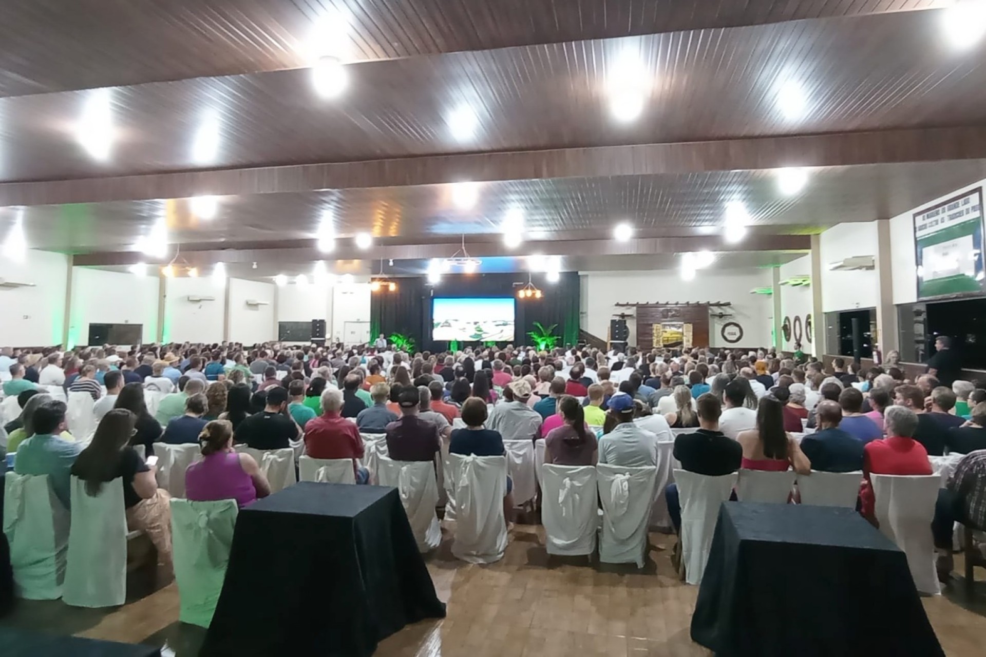 Sicredi apresenta números de 2024 nas Assembleias de Núcleo