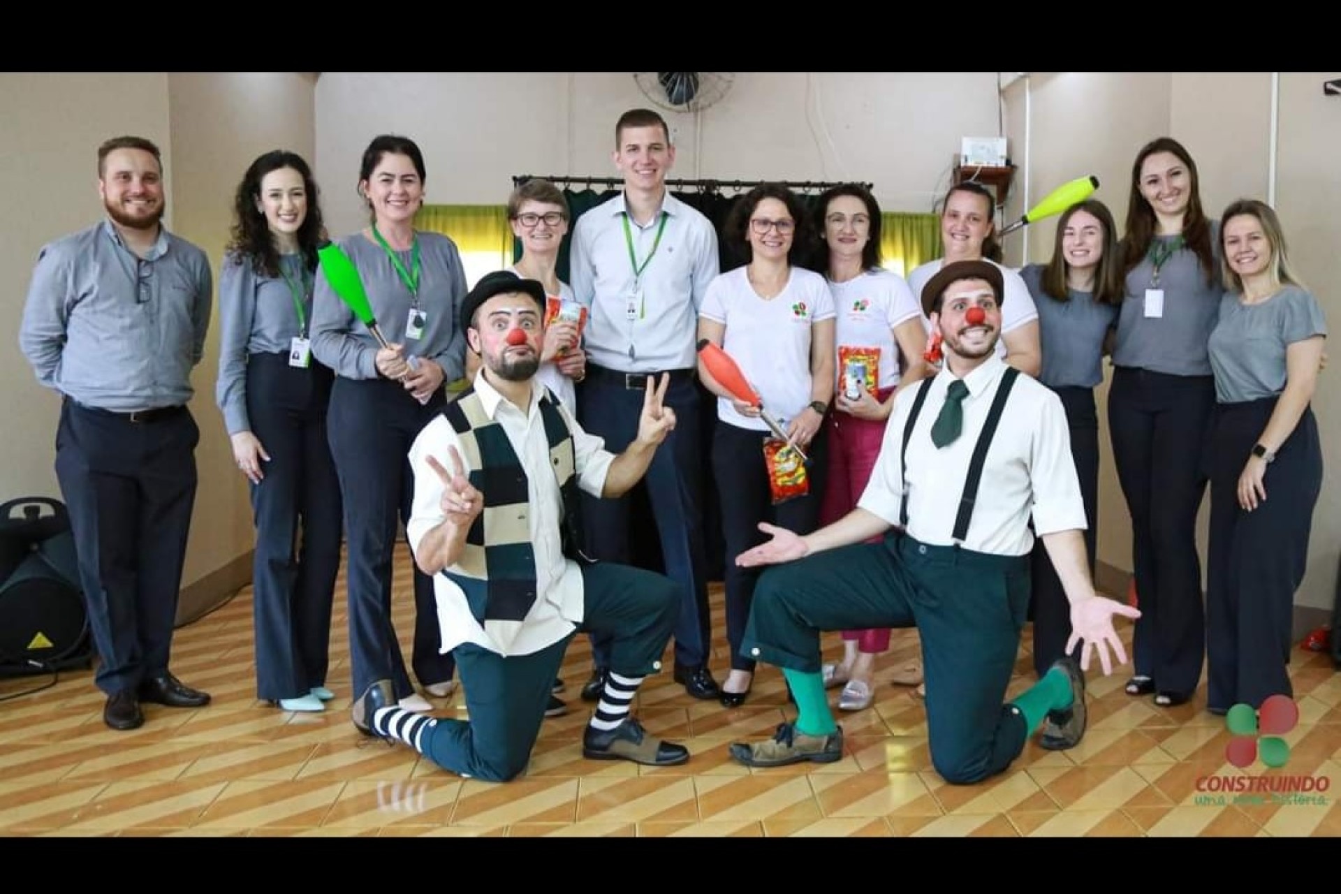 Teatro Poupedi apresentou Circo dos Sonhos para alunos da Rede Municipal em Missal