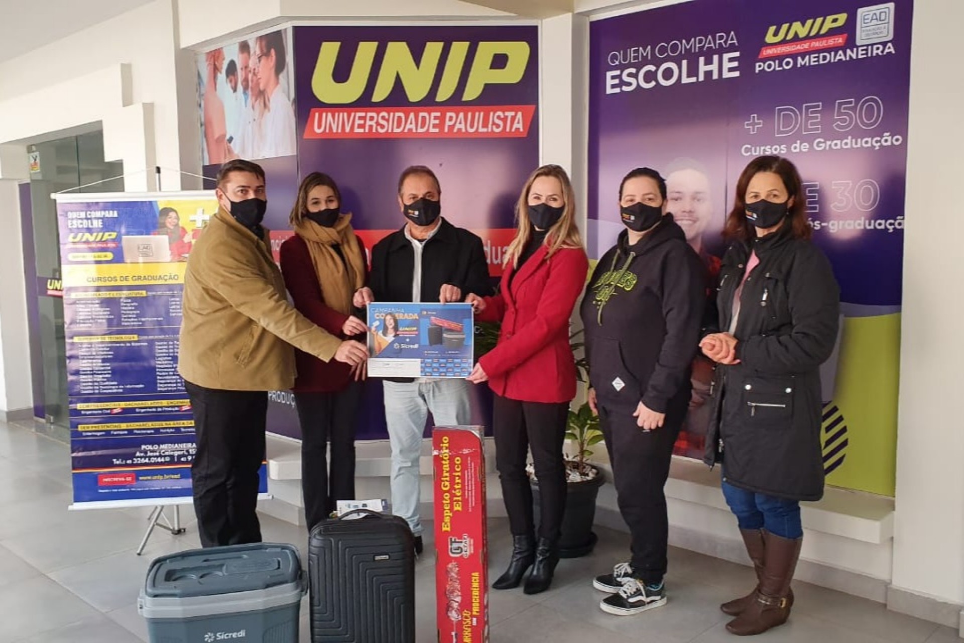 Unip Medianeira e Sicredi Vanguarda realizam campanha cooperada