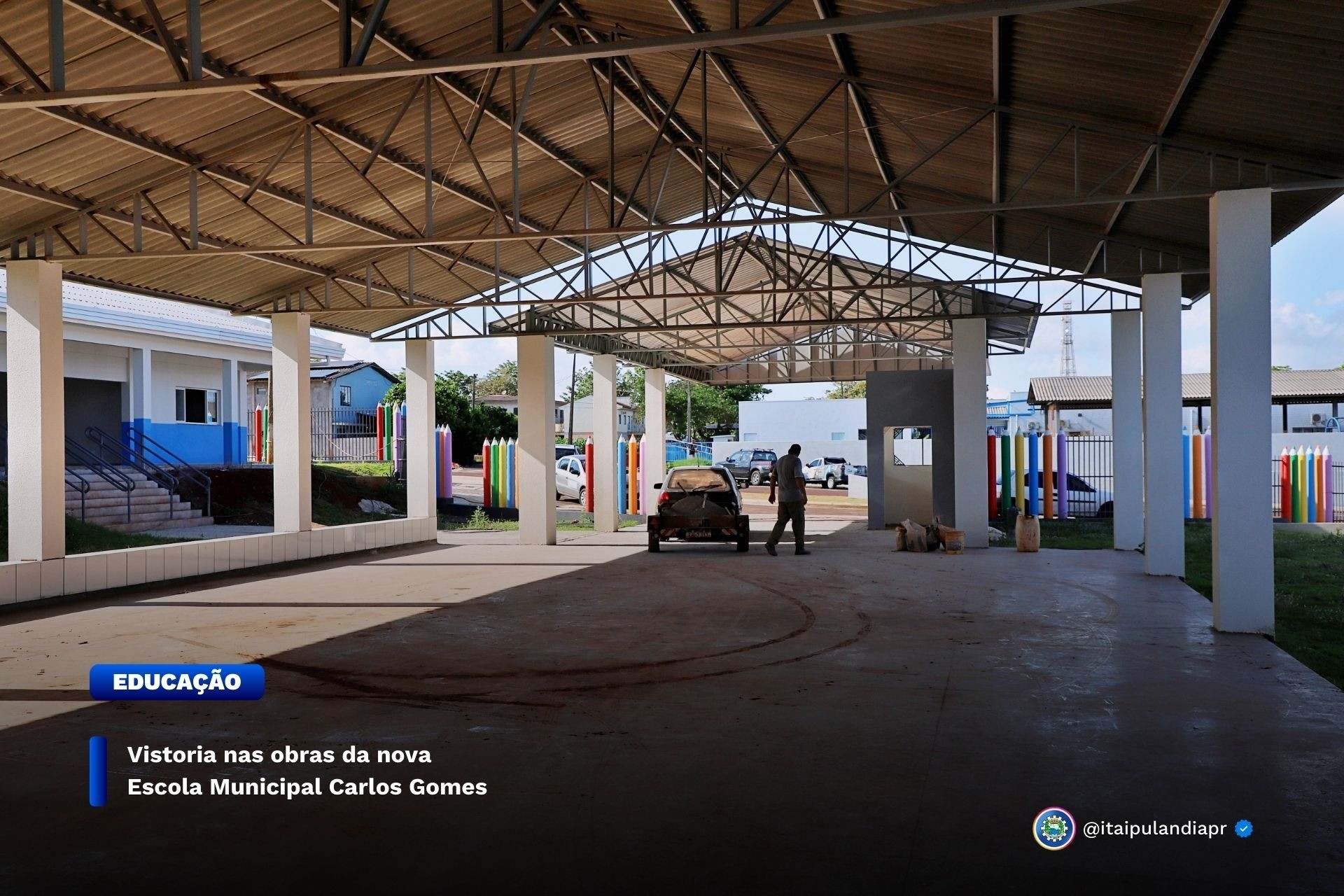 Vistoria nas obras da nova Escola Municipal Carlos Gomes em Itaipulândia