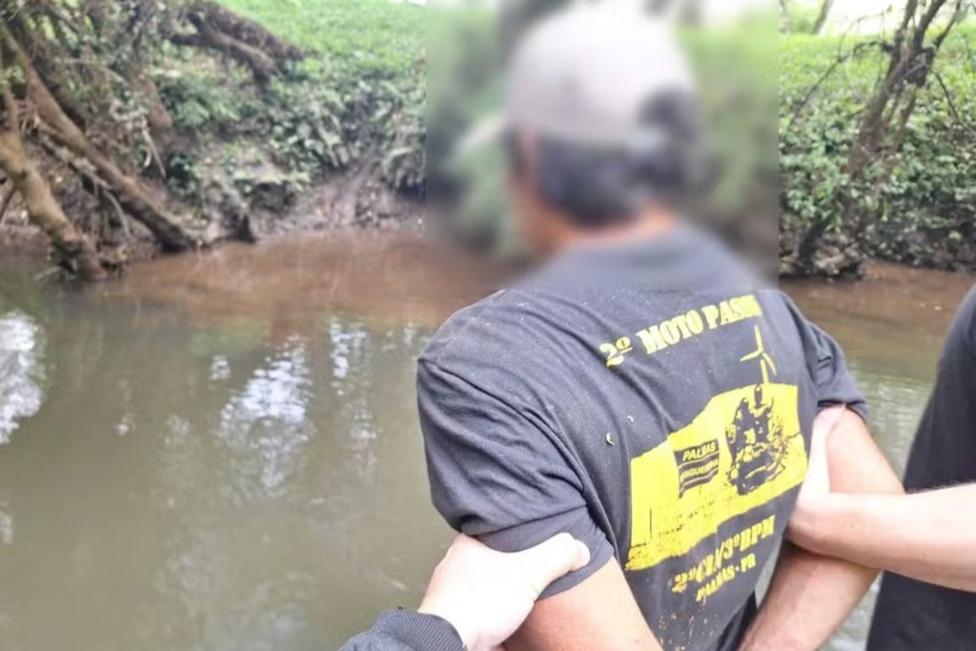 Vizinha ouve gritos de socorro e salva criança de estupro no Paraná, diz polícia