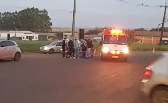 Acidente entre carro e motocicleta deixa idoso ferido na PR-495, em Missal