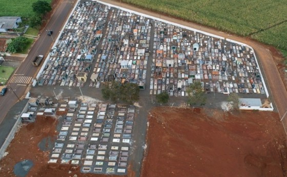 Administração divulga prazos para reforma e limpeza no cemitério municipal para Finados