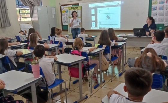 Alunos do 3º, 4º e 5º ano das escolas municipais de Missal recebem orientações pedagógicas