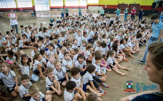 Atividades da Semana da Criança iniciaram nesta segunda-feira em Missal