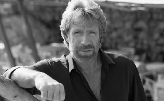Ator e ícone das artes marciais, Chuck Norris morre aos 86