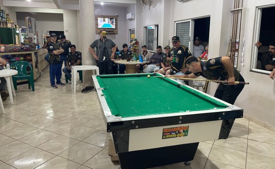 Bar do Pitanga larga na frente na decisão do municipal de Sinuca de Missal