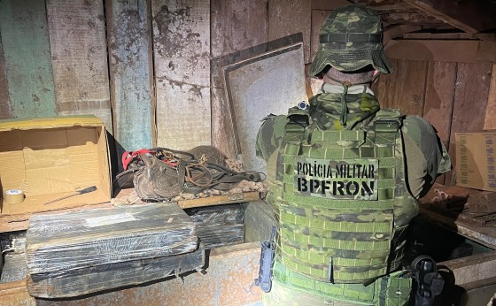 BPFRON apreende mais de uma tonelada de maconha em Missal