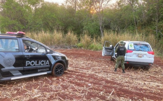 BPFRON apreende veículo com cigarros contrabandeados na cidade de Missal (vídeo)