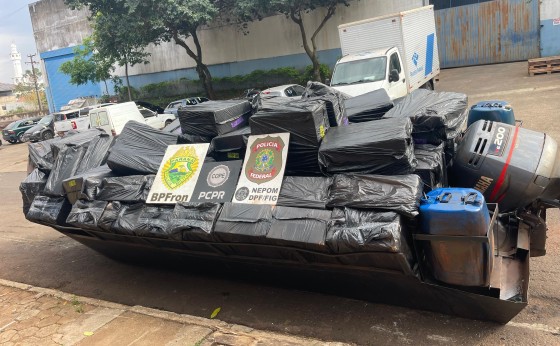 BPFRON, PF E PC apreendem embarcação com 7.500 pacotes de cigarros em Itaipulândia – PR