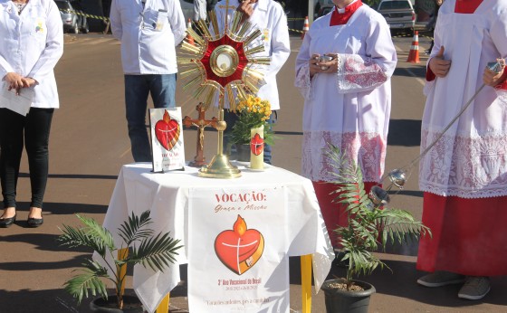 Celebração de Corpus Christi reuniu grande número de fiéis