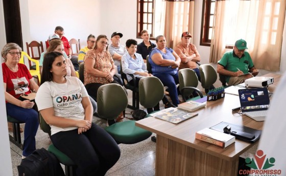 Curso de Homeopatia na Fruticultura aponta soluções práticas a produtores de Missal