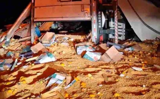 Dois caminhoneiros morrem em grave acidente na BR-163, em Capanema