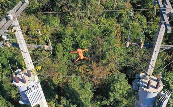 Drone de inspeção da Copel é derrubado a tiros no Paraná