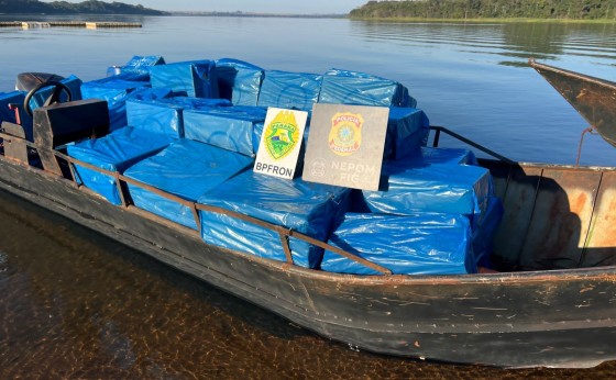 Duas embarcações são apreendidas em ação integrada no lago de Itaipu