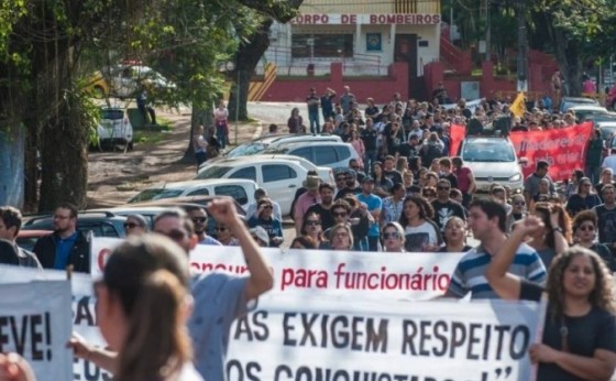 Educadores aprovam greve e não retomarão aulas on-line ou presenciais em fevereiro