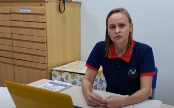 Entrevista com a professora Ilaine Becker sobre a sala de Estimulação visual (vídeo)