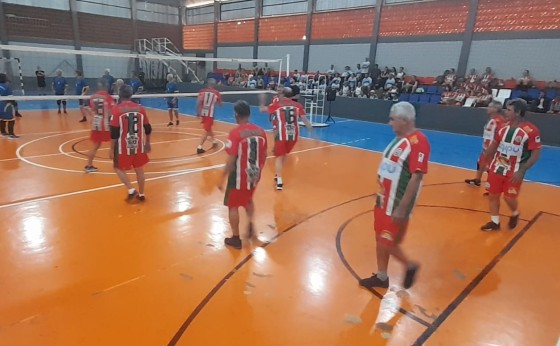 Equipes de Missal conquistam 1º e 2º lugar na terceira etapa do II Circuito Sicredi de Vôlei Câmbio