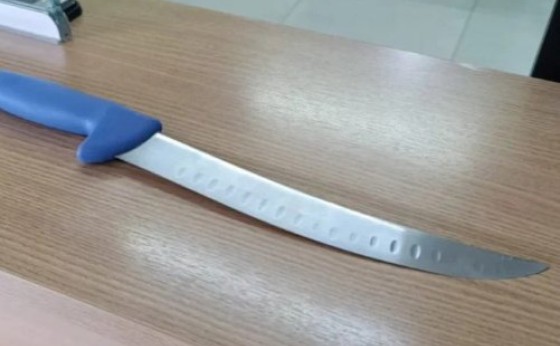 Estudante leva faca para escola e é apreendido pela Polícia Militar no Paraná