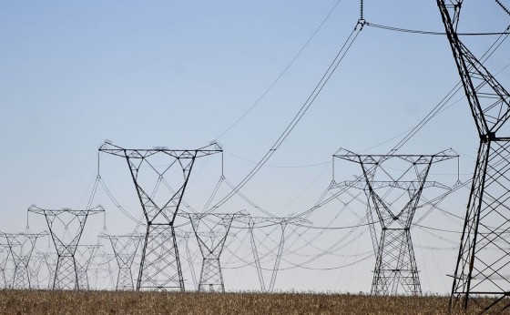 Fim de taxa extra na conta de luz, que terá redução de preços a partir do dia 16