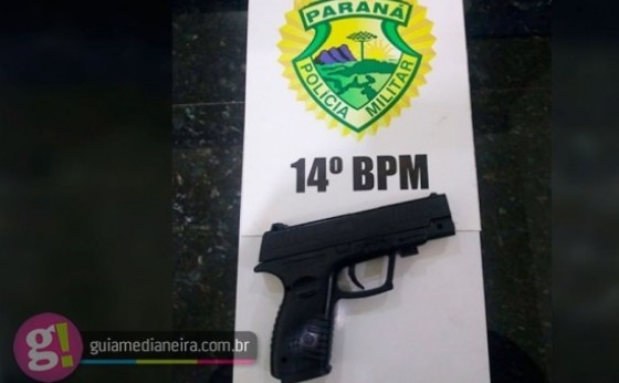 Foragido da justiça por estupro de vulnerável é preso pela ROTAM com simulacro de pistola