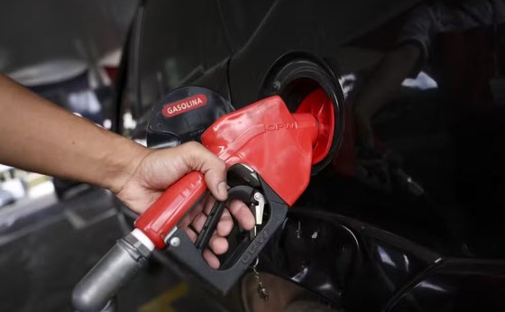 Gasolina com 35% de etanol pode estragar o carro? Veja peças que podem ser afetadas