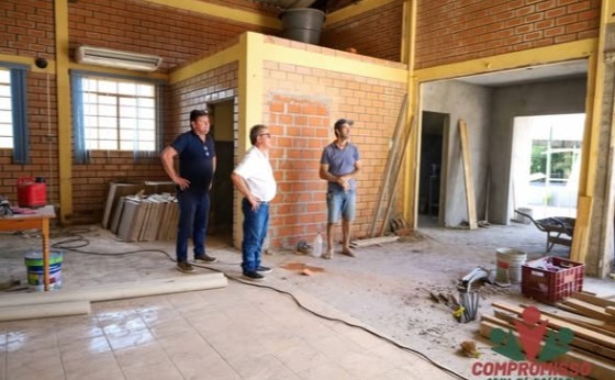 Gestores de Missal conferem obras de reforma e ampliação do Centro Múltiplouso em São Pedro