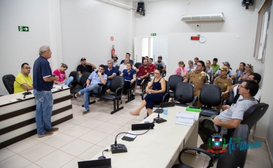 Grupo Os Fritz propõe ação de combate a dengue com os demais grupos, Assoc. Cultura e Adm. de Missal