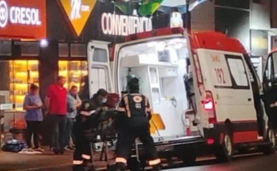 Homem é baleado e morre em conveniência em frente à rodoviária de Céu Azul