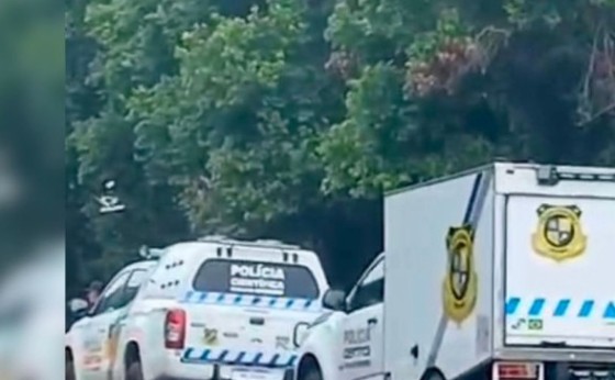 Homem morre após esfaquear ex-esposa e filho de 4 anos no Parque Independência, em Medianeira