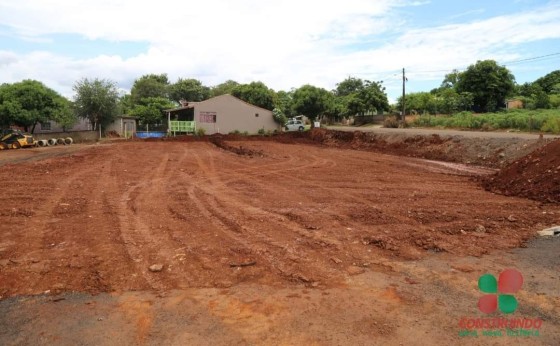 Iniciadas as marcações para a construção do campo de Futebol Society no Portão Ocoí