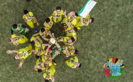 Itaipulândia é campeão da 3ª Copa Oeste Sicredi de Futebol