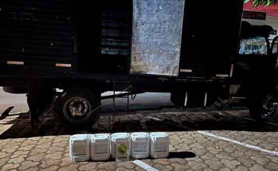 Itaipulândia: Polícia Militar prende 3 pessoas e aprende agrotóxicos contrabandeados