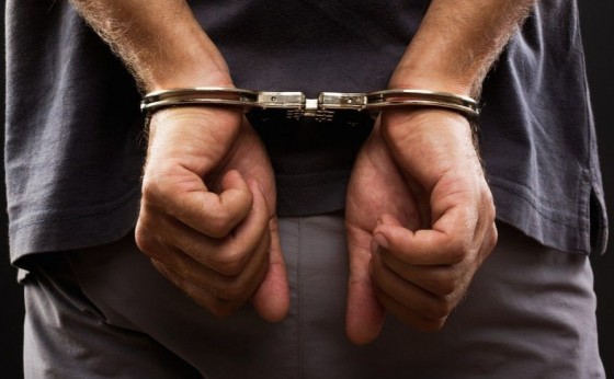 Matelândia:Médico é preso por crime de armazenamento de material pornográfico de criança/adolescente