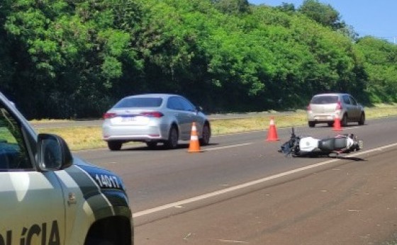 Medianeira: Homem morre após colidir com motocicleta na traseira de bitrem na BR-277