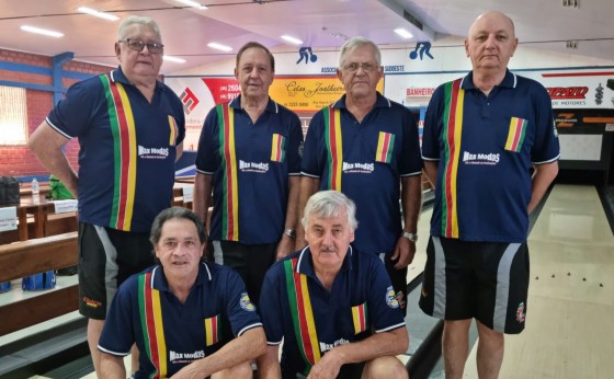 Missal conquista ouro no masculino e bronze no feminino no Paranaense de Bolão Melhor Idade