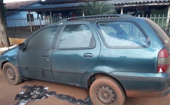 Moradora aciona a PM após ter carro danificado com fogo em Itaipulândia