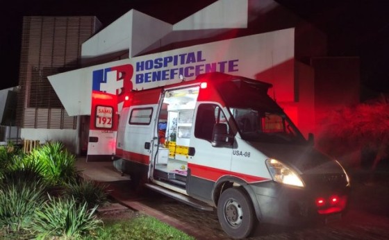 Mulher é baleada na orelha e levada em estado grave ao hospital em Santa Helena