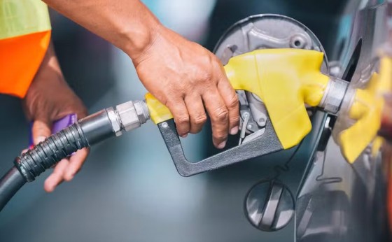 Nova gasolina com 30% de etanol passa a valer no Brasil; saiba o que muda