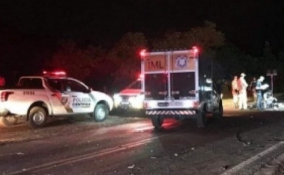 Pai e filho vendo acidente são atropelados em rodovia e acabam morrendo no Paraná