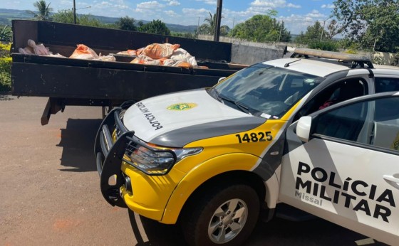 Polícia Militar de Missal apreende camionete com cigarros e prende motorista