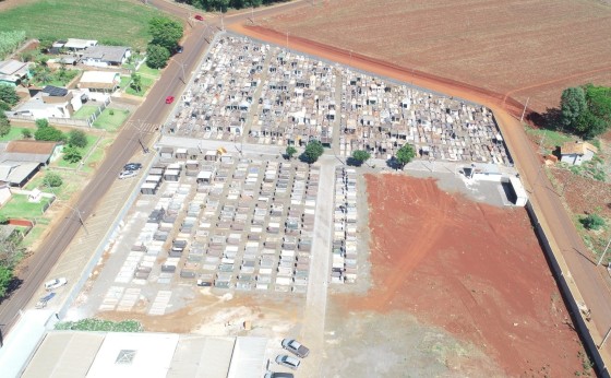 Prazos para limpeza e reformas no Cemitério Municipal