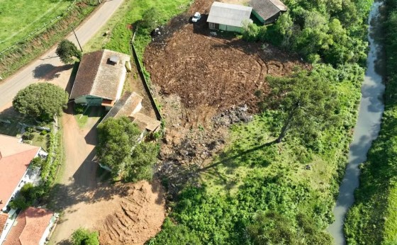 Prefeitura é multada por cometer crimes ambientais com máquinas em propriedade particular no Paraná