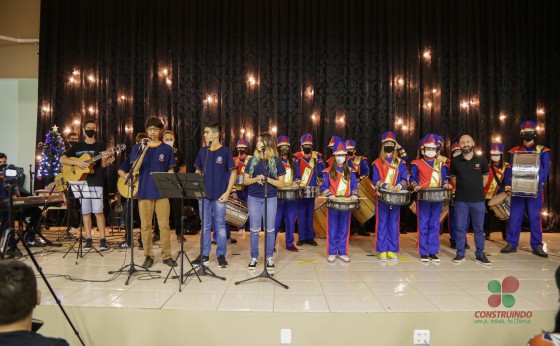 Programação de Natal inicia com Recital da Canção em Missal